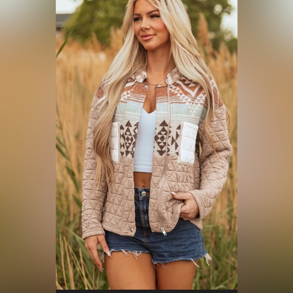 Women's Aztec Quilted Patterned Jacket NWT by BiBi